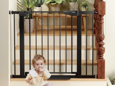 Cumbor Baby Gate